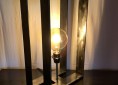 lampe à poser en acier
